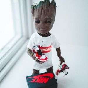 Meet your Posher, Marvin